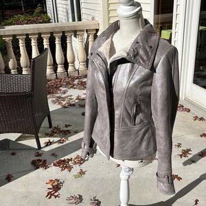 Via Spiga Moto vegan fur lined jacket with peplum hem snap cuffs full zip